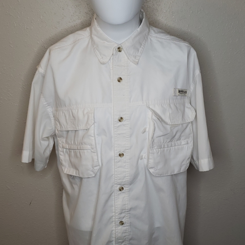 Magellan sportswear shirt